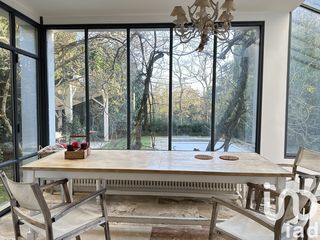  Villa � vendre 9 pi�ces 212 m�