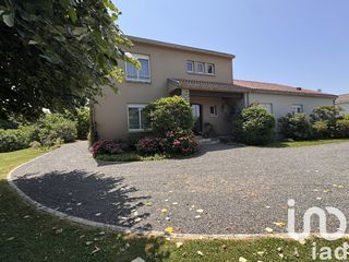  Maison � vendre 10 pi�ces 301 m�