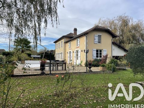   Vente Maison/villa 9 pi�ces Maison - 9 pi�ce(s) - 230 m�