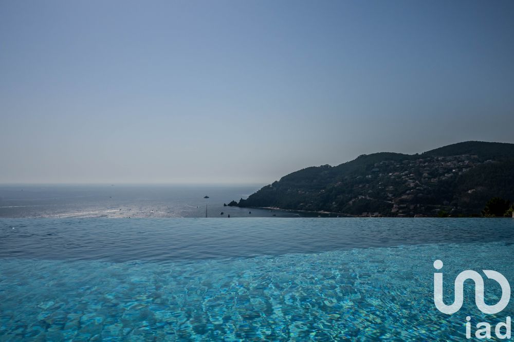 � vendre  Maison Th�oule-sur-Mer (06590)