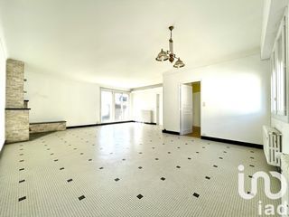  Immeuble � vendre 220 m�