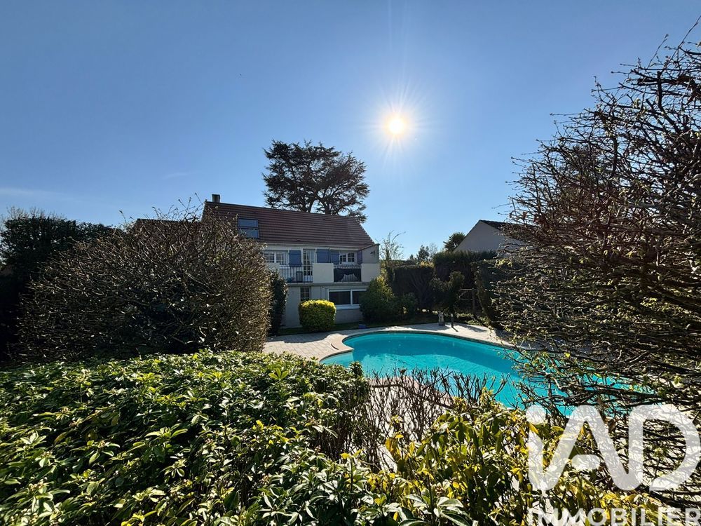 � vendre  Maison Magny-le-Hongre (77700)