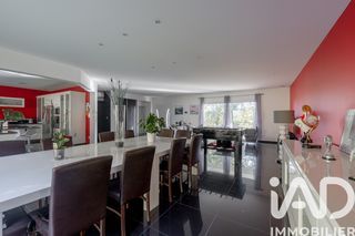  Maison � vendre 6 pi�ces 201 m�