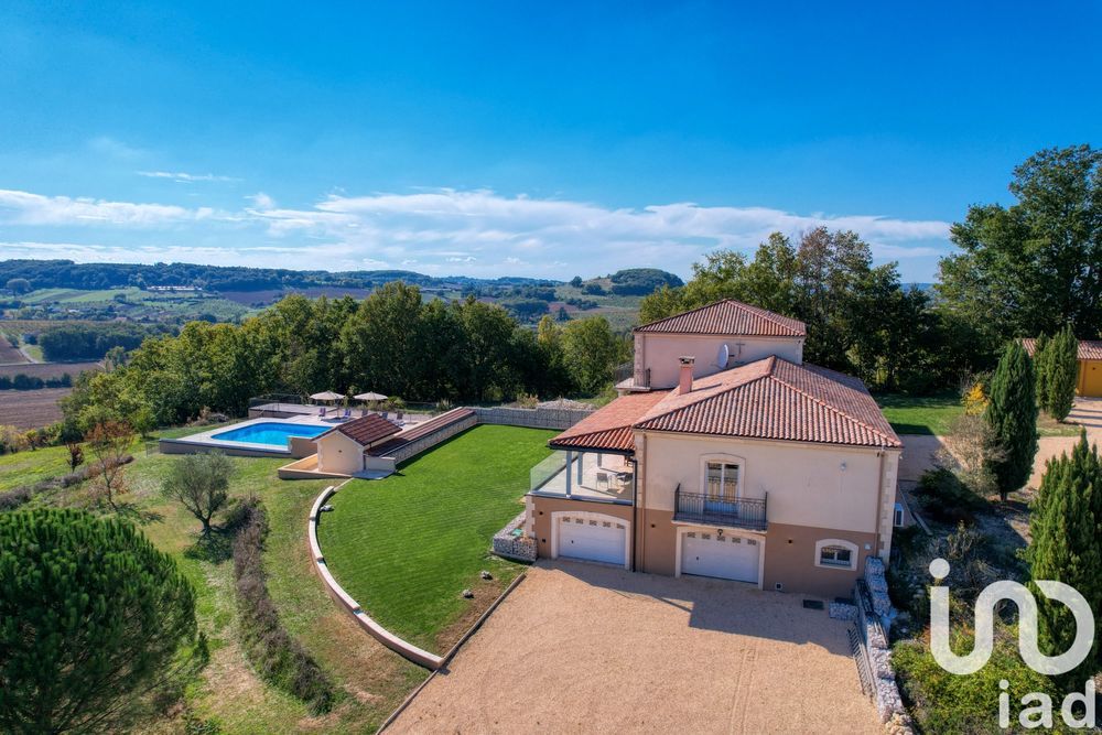 � vendre  Maison Sainte-Livrade-sur-Lot (47110)