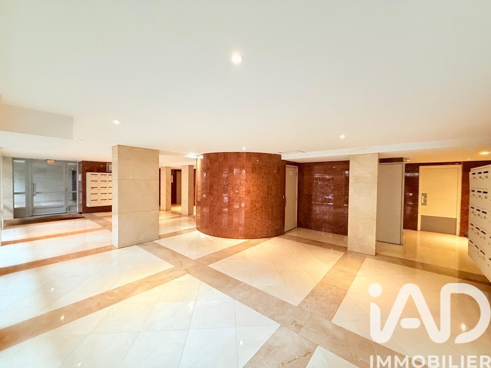 � vendre  Appartement Paris 19