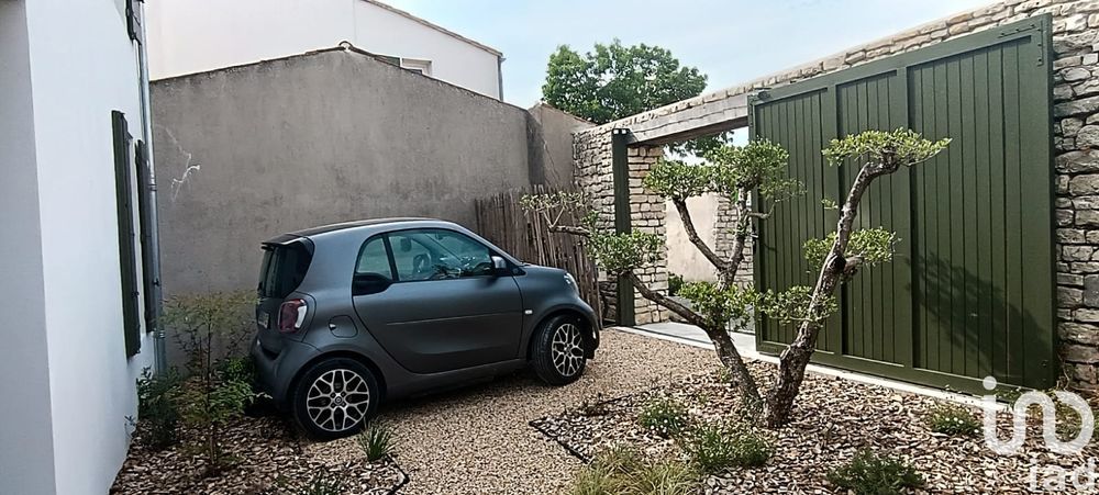 � vendre  Maison Sainte-Marie-de-R� (17740)