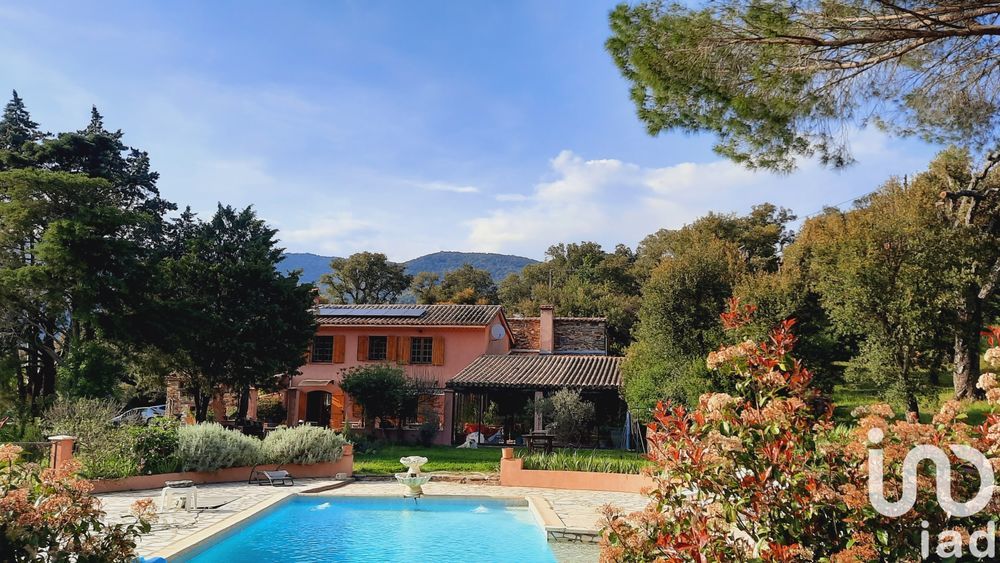 � vendre  Maison Bormes-les-Mimosas (83230)