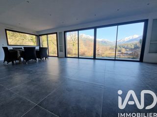  Maison � vendre 8 pi�ces 310 m�