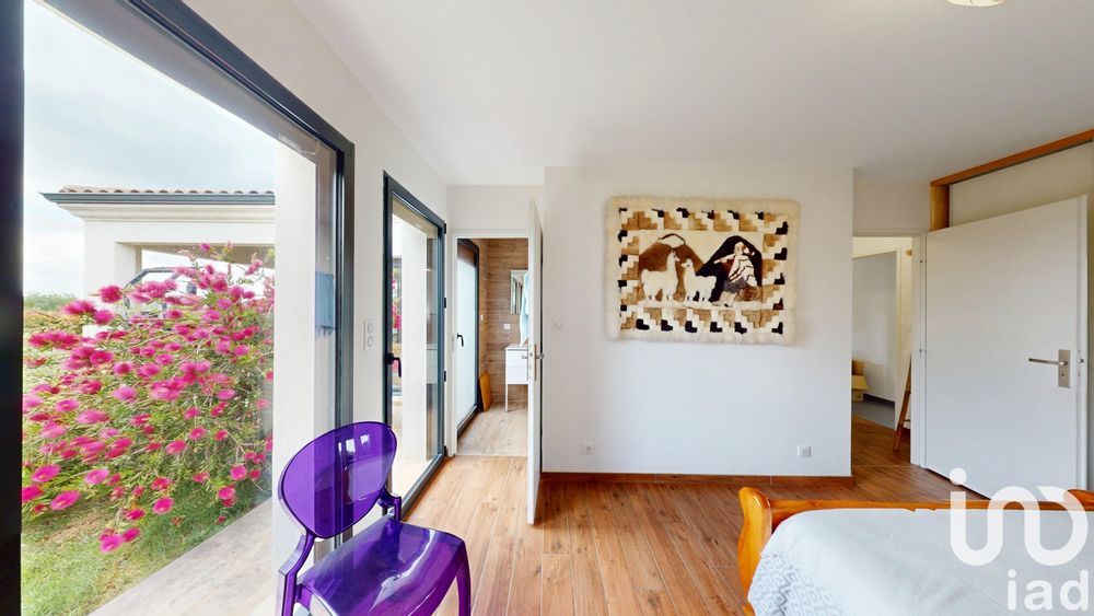 � vendre  Villa L'Isle-Jourdain (32600)