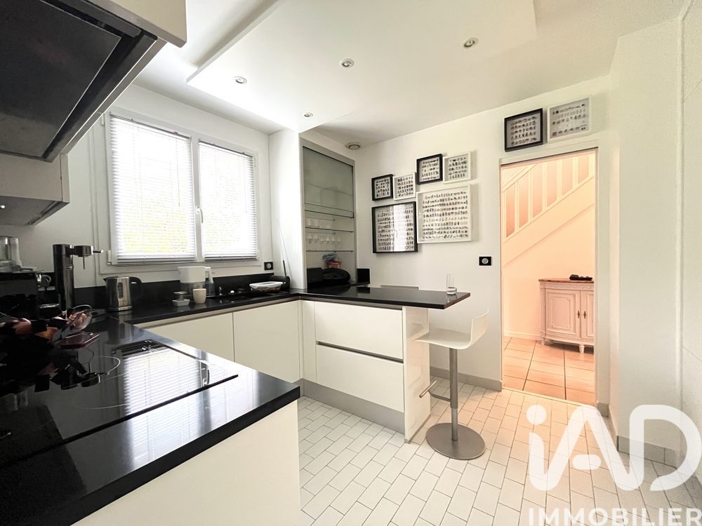 � vendre  Maison Noisy-le-Roi (78590)