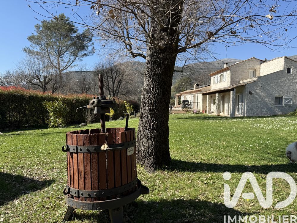 � vendre  Maison Tourrettes-sur-Loup (06140)
