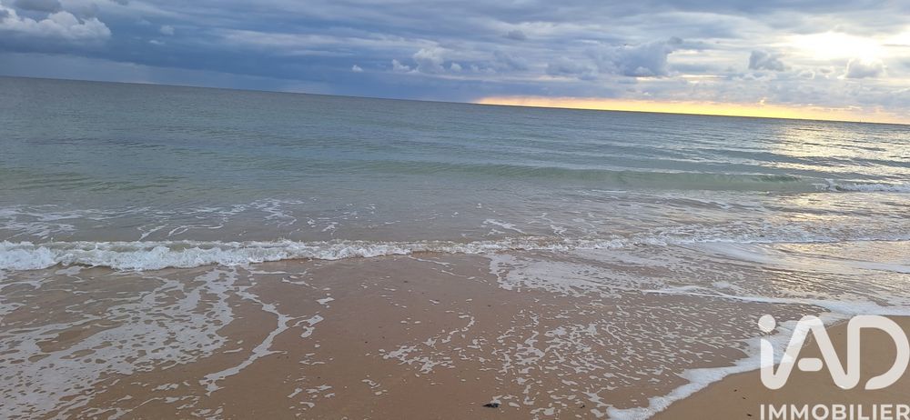 � vendre  Maison Le Bois-Plage-en-R� (17580)