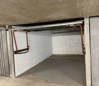  Parking / Garage � vendre 14 m�