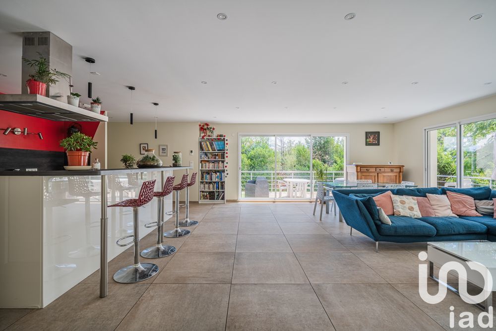 � vendre  Maison Claix (38640)