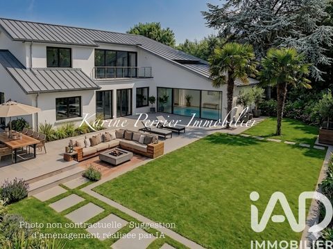   Vente Maison d'architecte 9 pi�ces Villa - 9 pi�ce(s) - 330 m�