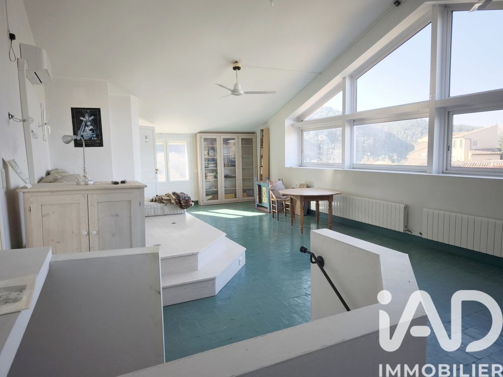 � vendre  Maison La Roque-Alric (84190)