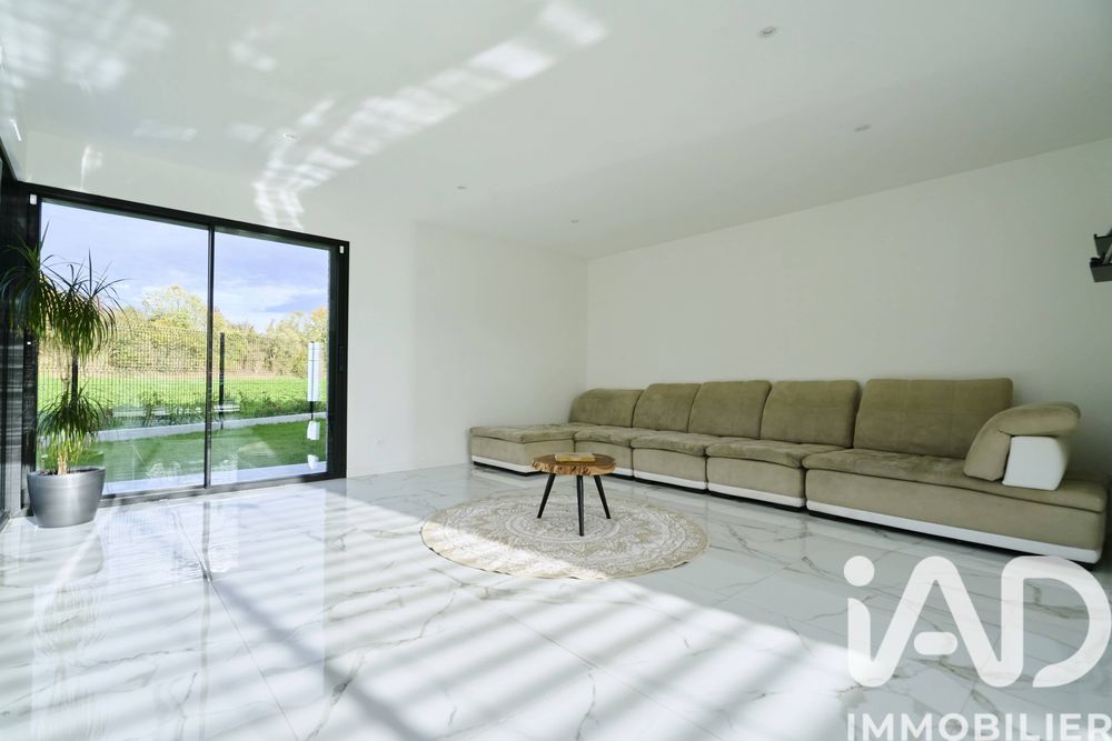 � vendre  Maison Avelin (59710)