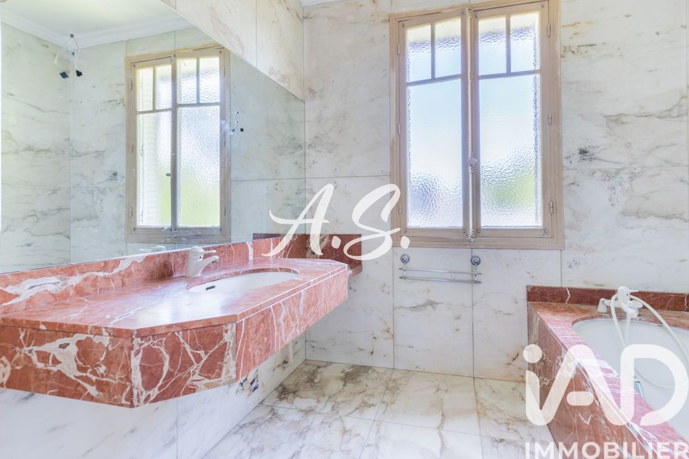 � vendre  Maison Sceaux (92330)