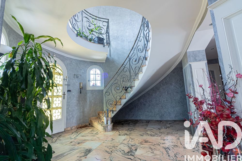 � vendre  Maison Bron (69500)