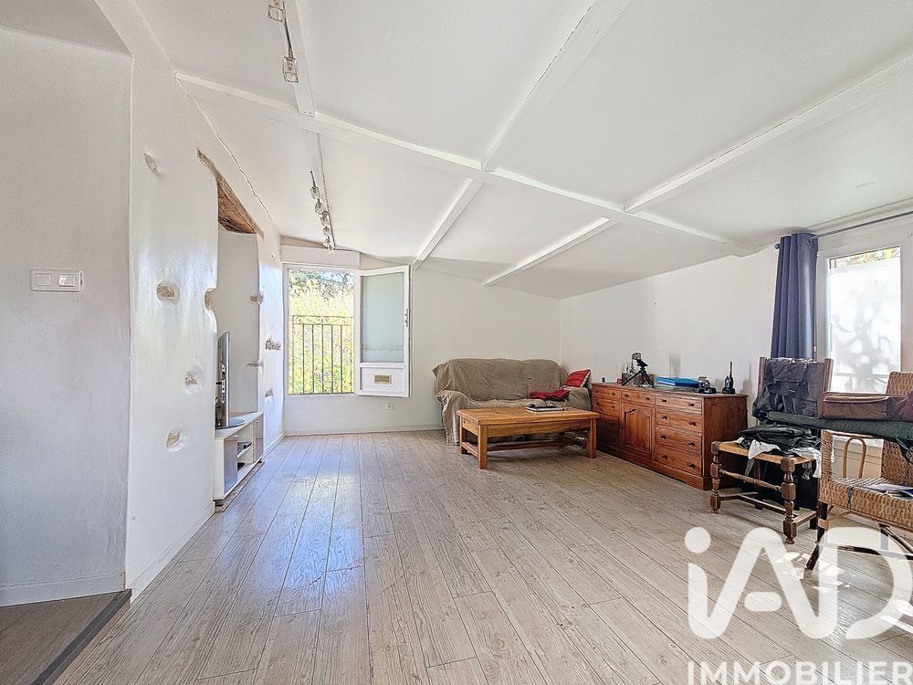 � vendre  Maison Cabri�res-d'Avignon (84220)