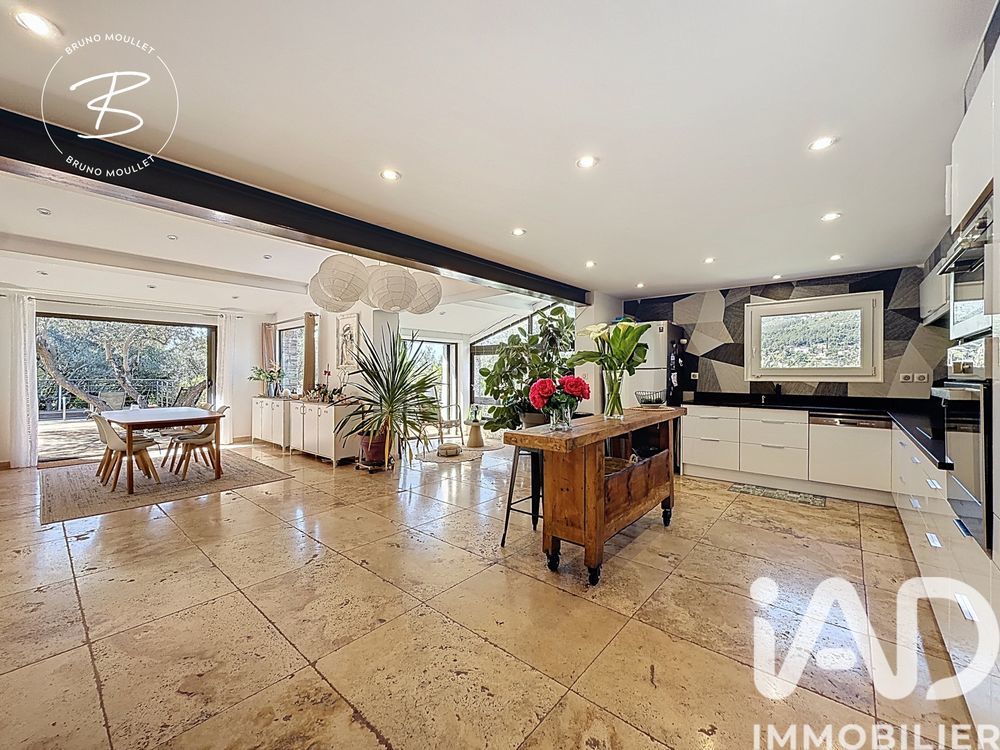 � vendre  Maison Toulon (83200)