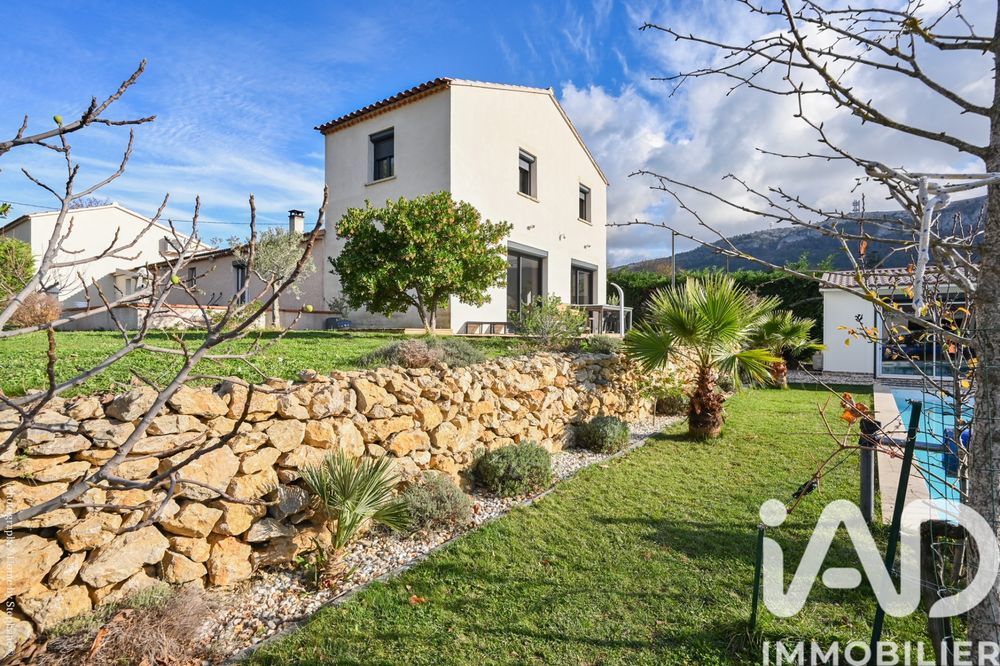 � vendre  Maison Plan-d'Aups-Sainte-Baume (83640)