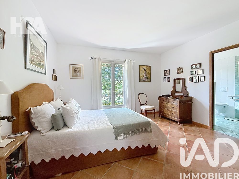 � vendre  Maison Cuers (83390)