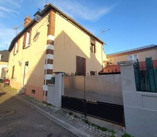  Maison � vendre 8 pi�ces 101 m�