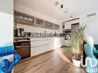  Appartement � vendre 3 pi�ces 80 m�