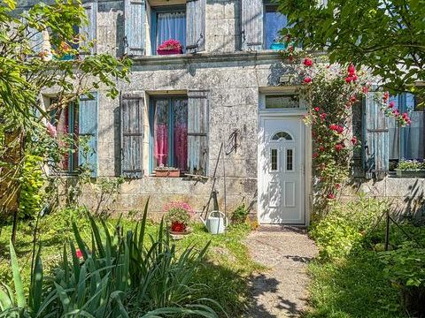   Vente Maison de village 5 pi�ces Maison - 5 pi�ce(s) - 163 m�
