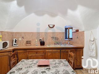  Maison � vendre 4 pi�ces 300 m�