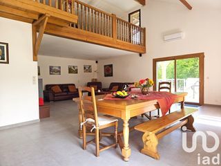  Villa � vendre 5 pi�ces 220 m�