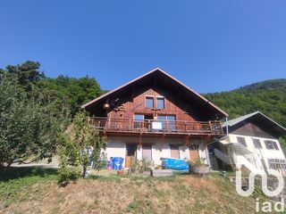  Maison � vendre 7 pi�ces 180 m�