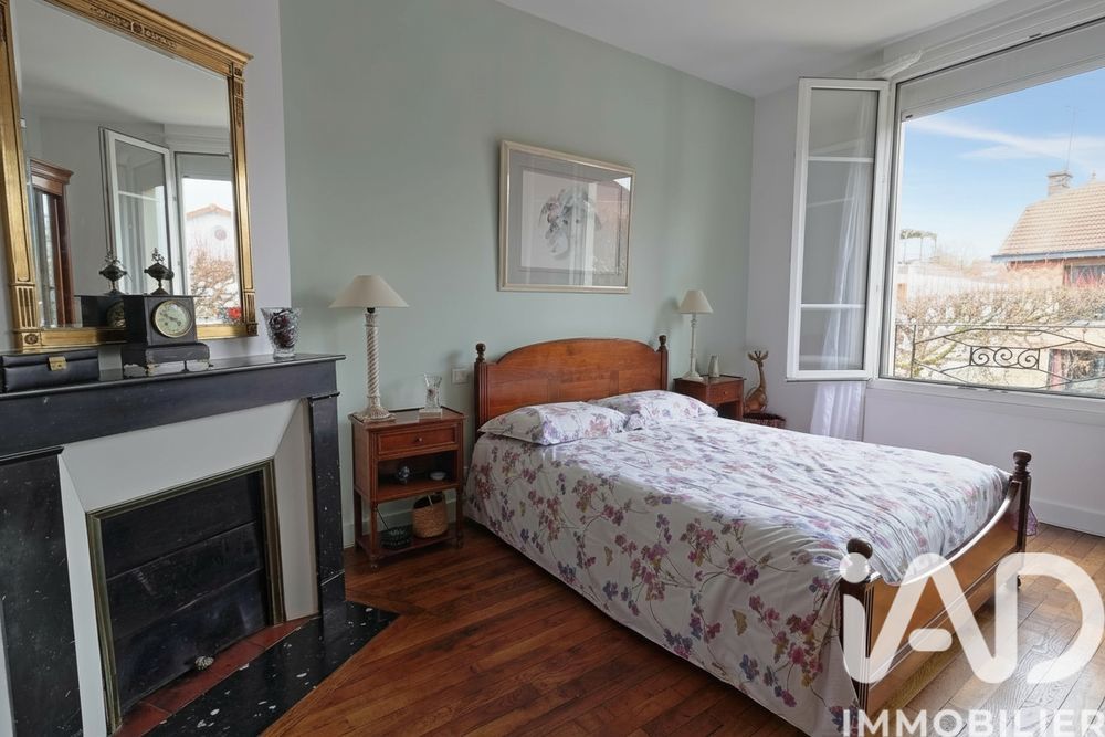 � vendre  Maison Rueil-Malmaison (92500)