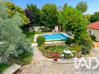  Maison � vendre 10 pi�ces 247 m�