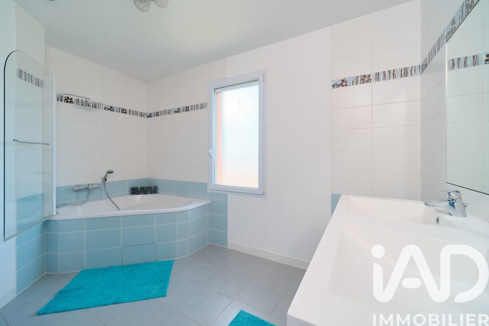 � vendre  Villa Les C�tes-d'Arey (38138)