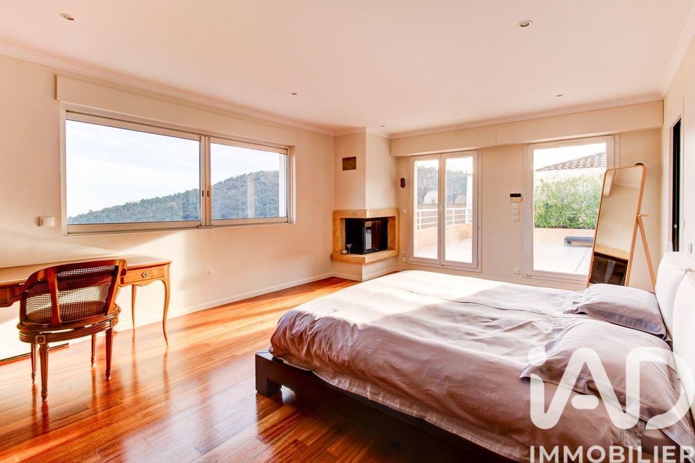 � vendre  Appartement �ze (06360)