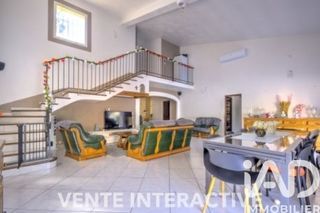  Maison � vendre 5 pi�ces 240 m�