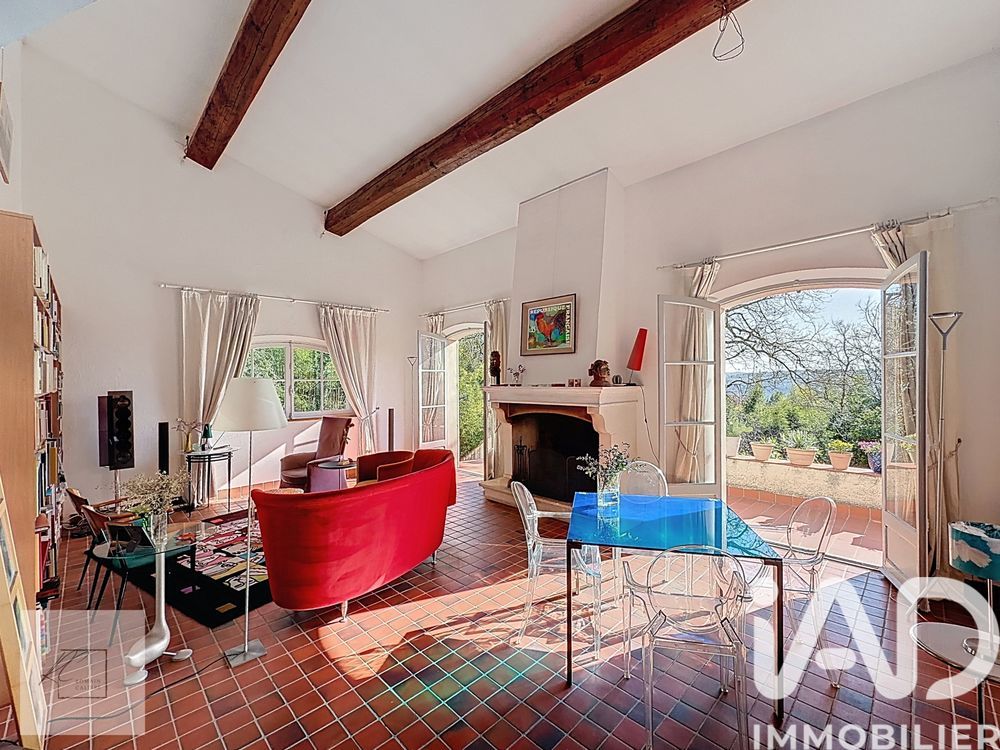 � vendre  Villa Montauroux (83440)