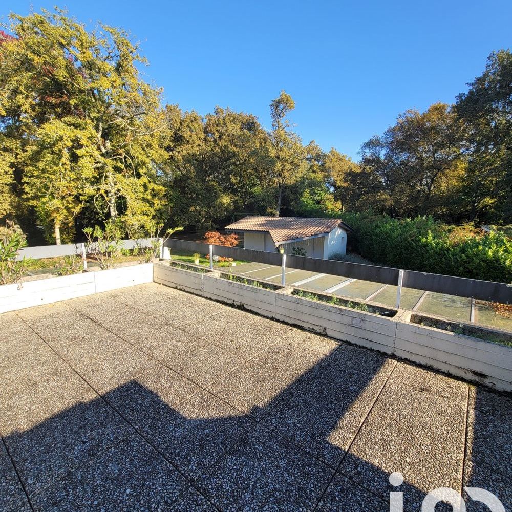 � vendre  Villa Mazerolles (40090)