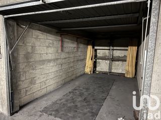  Parking / Garage � vendre 12 m�