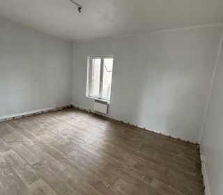  Immeuble � vendre 94 m�