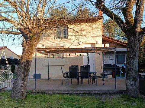   Vente Maison traditionnelle 5 pi�ces Maison - 5 pi�ce(s) - 130 m�