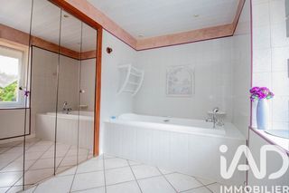  Maison � vendre 9 pi�ces 180 m�