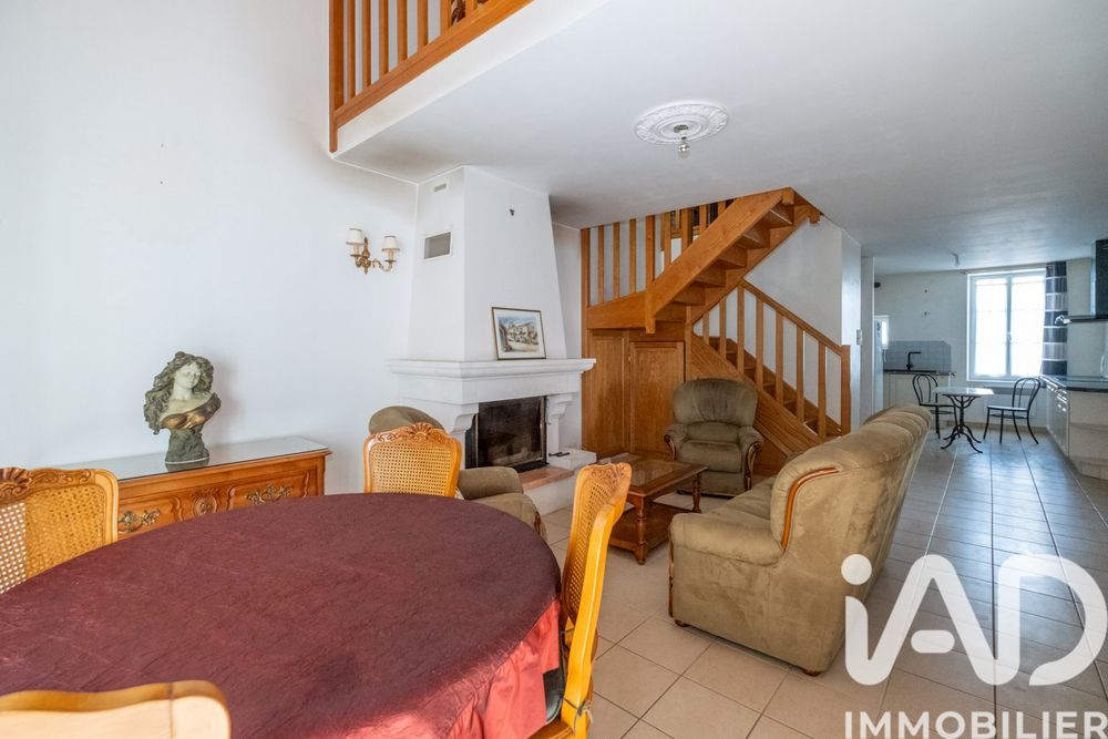 � vendre  Maison Le Bois-Plage-en-R� (17580)