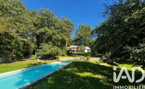   Vente Maison/villa 9 pi�ces Maison - 9 pi�ce(s) - 250 m�