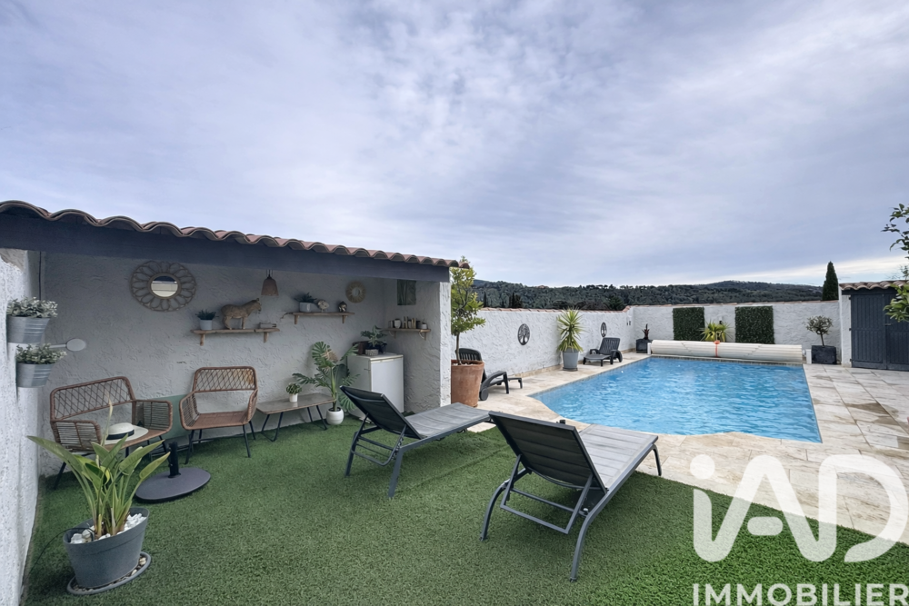 � vendre  Maison Saint-Cyr-sur-Mer (83270)