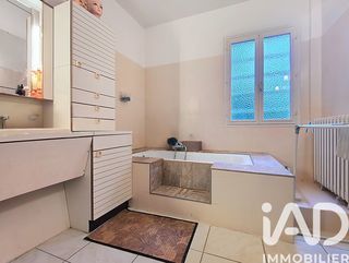  Maison � vendre 8 pi�ces 272 m�