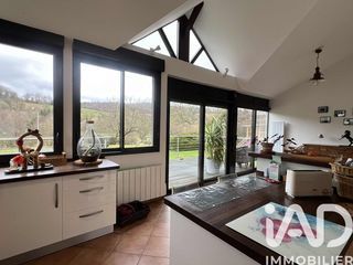  Maison � vendre 8 pi�ces 198 m�