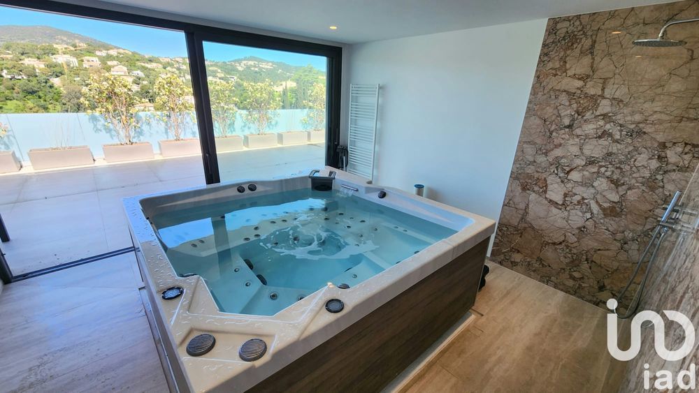 � vendre  Villa Les Issambres (83380)